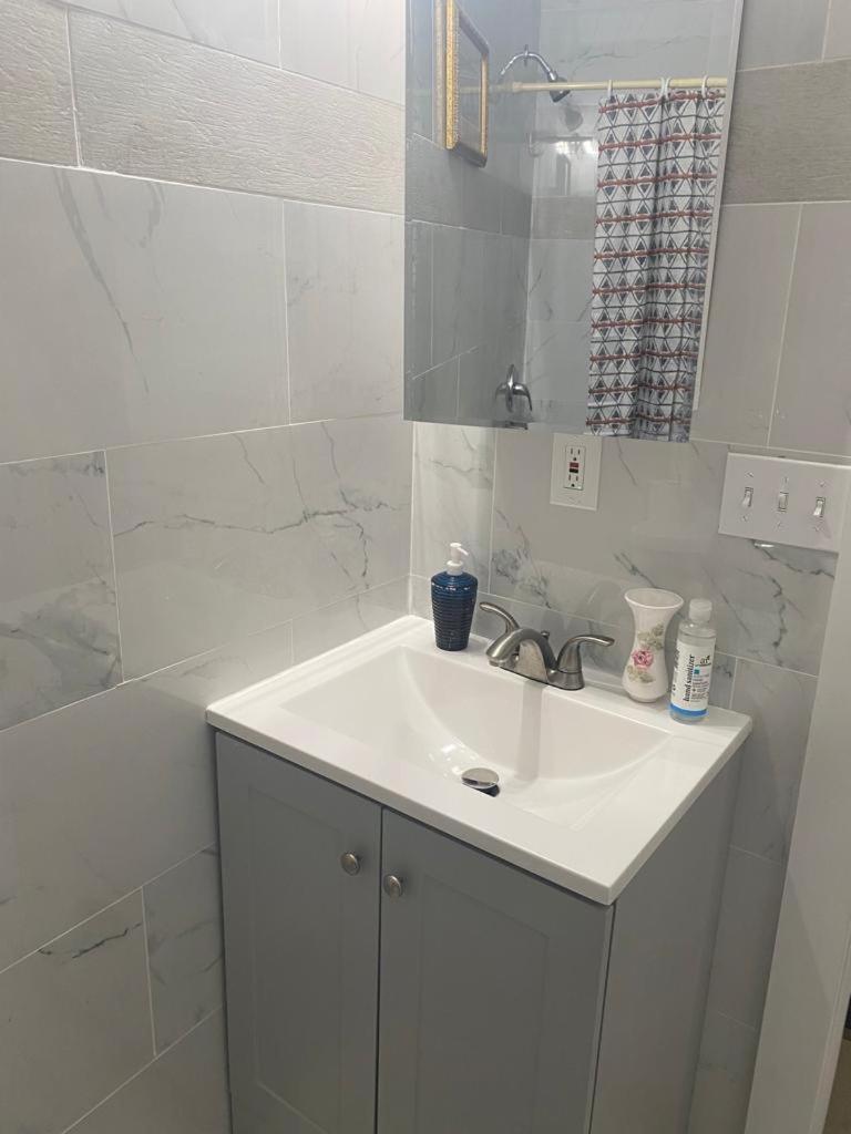 King Suite 8Mins To Newark Airport Dış mekan fotoğraf